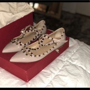 Valentino flats